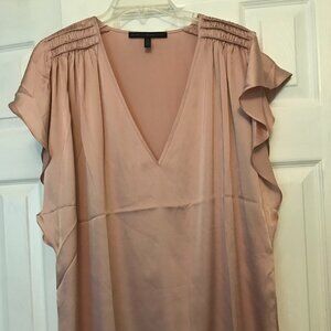 White House Black Market Light Mauve Short Sleeve Top